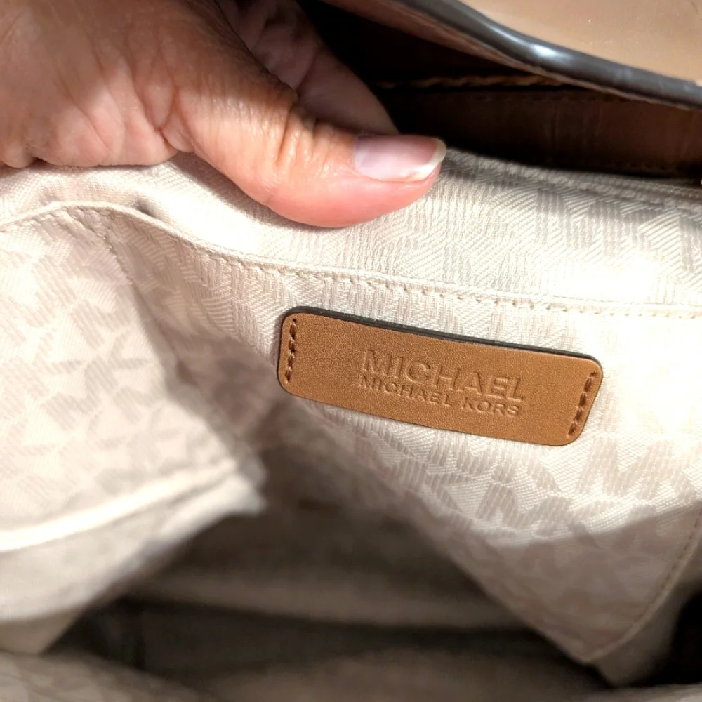Michael Kors Tan and Brown Shoulder Bag - Picture 12 of 12